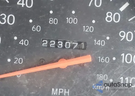 2000 Toyota Tacoma из США, поврежденный, VIN 4TANL42N7YZ667728